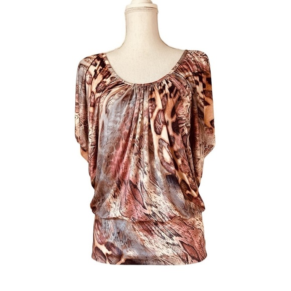 LINDA SEGAL WOMENS GORGEOUS ABSTRACT SHORT DRAPED SLEEVES TOP SIZE MEDIUM - Picture 1 of 12